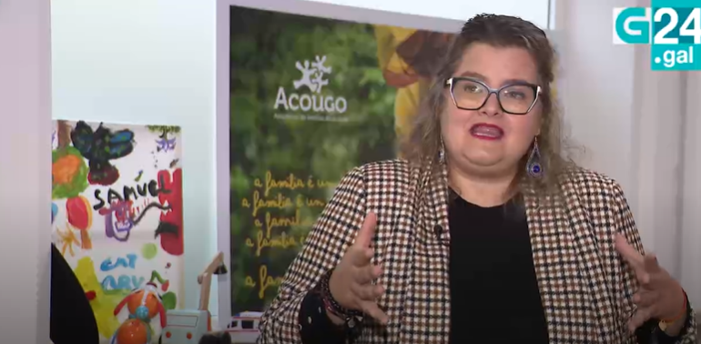 A asociación Acougo busca voluntarios para facer de “avós e tíos” de crianzas en situación vulnerable