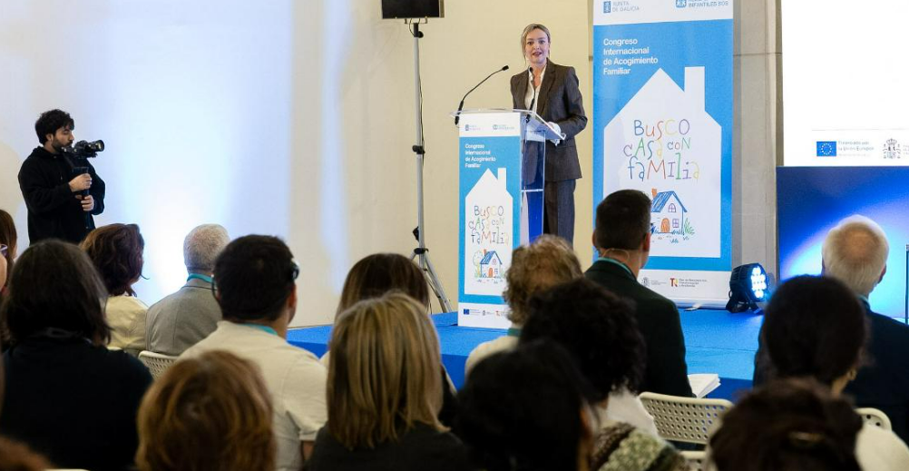 Fabiola García reafirma el compromiso de la Xunta con el acogimiento familiar como eje principal del sistema de protección de la infancia en Galicia