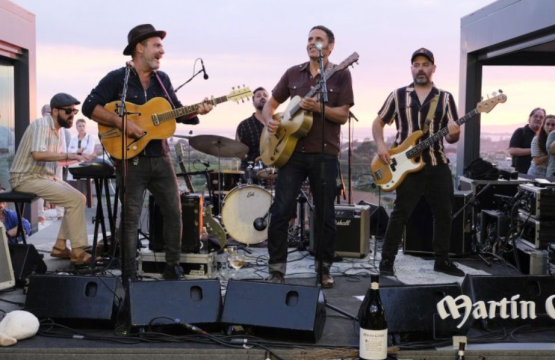 Música y solidaridad con Depedro y Eladio y los seres queridos para iniciar ‘Os Xoves de Códax’